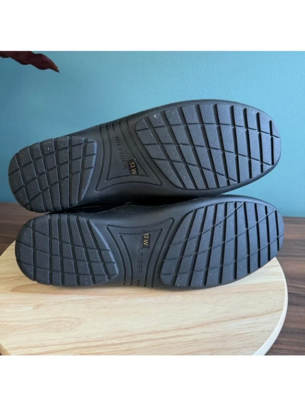 Tommy Hilfiger Mens Loafers 13W Black Leather Slip-On Drivers